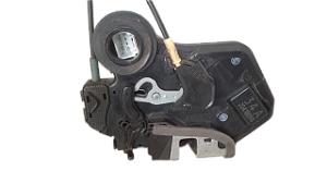 Trava da Porta Traseira Lado Direito Suzuki Grand Vitara 2012