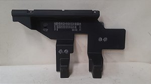 Acabamento da Caixa de Fusíveis Suzuki Grand Vitara 2.0 2012