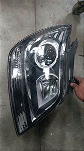 Farol Direito Kia Mohave 3.8 V6 24V 2009-2010 (C/Detalhe)