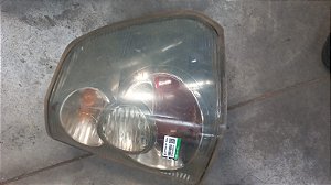 Lanterna Traseira Direita Mitsubishi Pajero TR4 2.0 16V 2010-2015 C/ Detalhe