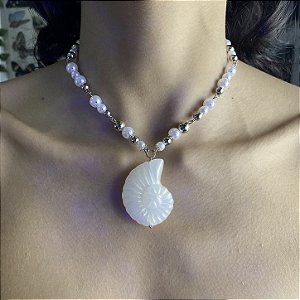 Colar de Concha Úrsula de Pérolas Spiral