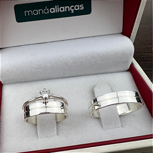 Par de Alianças Prata reta 4mm friso + Anel solitário M05