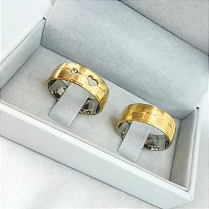 Par de Alianças Quadrada 8mm em Moeda Antiga coração vazado