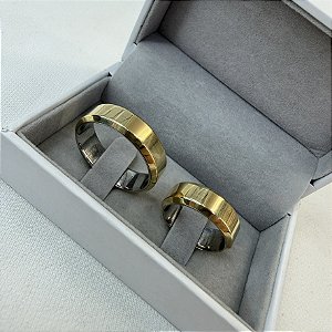 Par de Alianças Chanfrada 8mm em Moeda Antiga