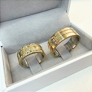 Par Aliança Quadrada 8mm 31 Pedras em Moeda Antiga