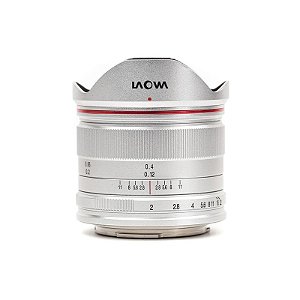 Venus Optics Laowa 7,5mm f/2 Ultra Light para Micro Four Thirds