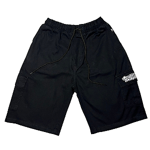 BERMUDA SARJA CORTE RETO PRETA 01