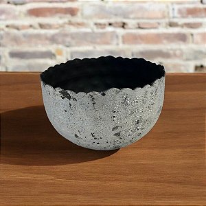 Cachepo Metal Indiano Textura Prata 5x8cm