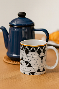Caneca Porcelana Olímpia Preto e Branca 330ml
