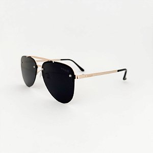 Feme dourado com preto