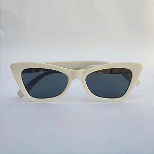 Óculos de Sol Blogueira Gatinho July - Branco - Injetado