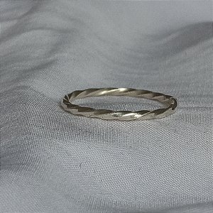 Anel Twist Slim