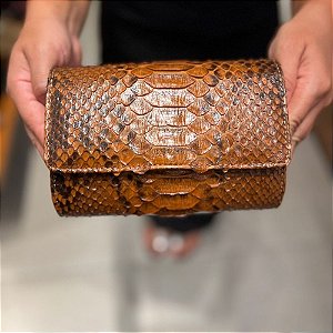 Bolsa Python Clutch Caramelo
