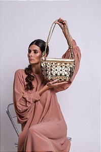 Bolsa Clutch Tresse Elos na cor Ouro