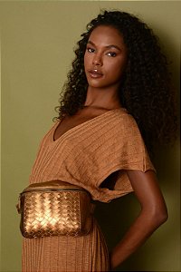 Bolsa Pochete Tressê Bronze