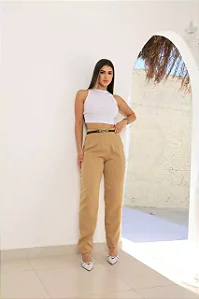 Calça em alfaiataria - Modelagem Zara