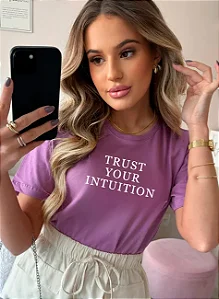 T-shirt Plus Size Bordô Trust your Intuition