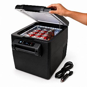 GELADEIRA PORTATIL 55 LITROS UNIV COM BLUETOOTH QUADRIVOLT