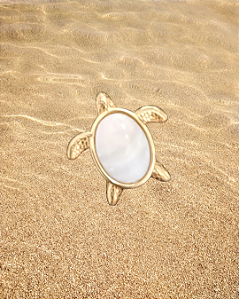 Pingente Tartaruga Marinha banhada a Ouro 18k - Pedras Naturais Madrepérola