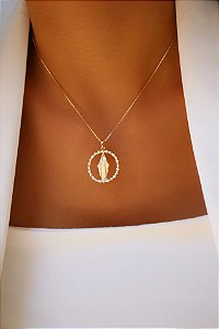 Gargantilha de Zircônia redondo Nossa Sra. das Graças Banhado a Ouro 18k