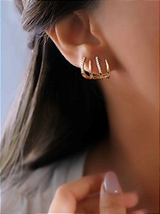Brinco Zirconia Quatro Faixas Duas Cravejadas Banhado a ouro