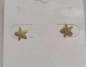 Brinco Estrela do mar com zirconias banhado a ouro