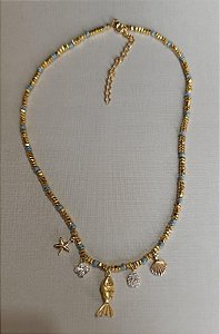 Choker Maré Banhada a ouro com pedrinhas coloridas