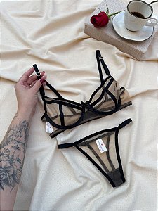 Conjunto Sexy - Todo em tule com detalhes em preto
