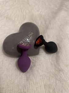 Plug de silicone com pedra de cristal