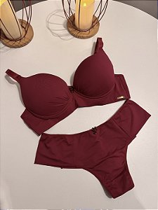 Conjunto PLUS com bojo detalhe franzido e calcinha fio duplo