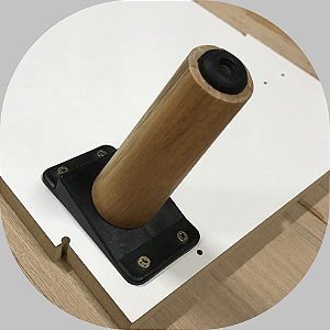 Pé Palito de Madeira 10cm c/ 4 unidades + base +parafusos