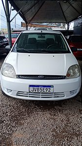 (VENDIDO) Ford Fiesta 2006 sedan 1.0 branco, completo, ar condicionado, direção hidráulica, ótimo estado, baixa km quilometragem