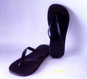 CHINELO BORRACHA - PRETO