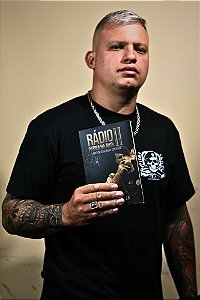 Combo 1 Camiseta + Livro Radio Patrulha II (lançamento)