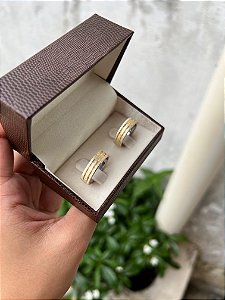 Par de Alianças 6mm 2 Frisos e Diamantado Total - Moeda Antiga