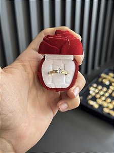 Solitário Cravejado Detalhado - Banhado a ouro