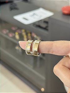 Par de Alianças 7mm Reta com 2 Frisos e Diamantado + Pedra  - Moeda Antiga