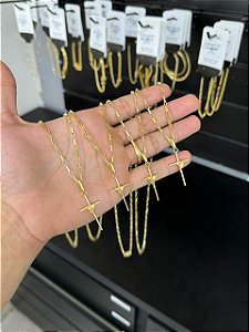 Corrente Tijolinho 2,5mm 60cm + Pingente Cruz Enrolada M - Banhado a Ouro