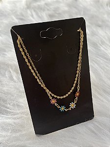 Colar florzinhas