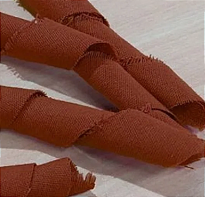 Tecido Tricoline Cabelo de Boneca Vermelho 50x150cm Caldeira