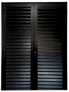 Porta de Abrir 2 Folhas com Palheta em Alumínio Preto | Linha 25 Premium – Design Moderno e Ventilação Integrada