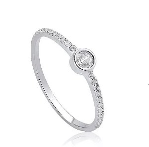 ANEL DE PRATA CRAVEJADO PONTO DE LUZ