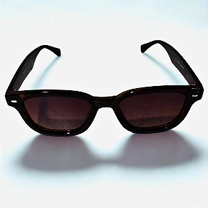 Óculos de Sol Banana Style 1 – Proteção e Estilo em Cada Detalhe 🍌😎
