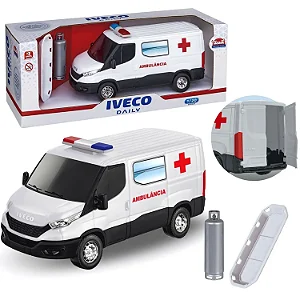 IVECO DAILY AMBULANCIA COM ACESSORIOS VAN EC ST