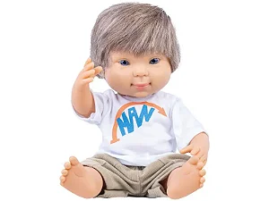 BONECO COLEÇÃO DOWN MENINO LOIRO