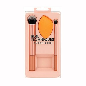 Real Techniques - By Sam & Nic