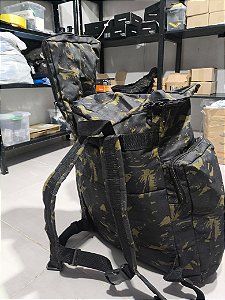 MATULÃO COM CASE TODA NO ZÍPER