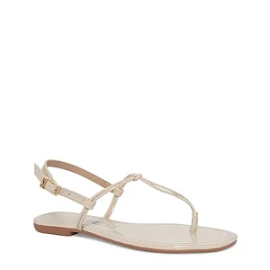Rasteira Salomé Verniz Creme Bico Quadrado