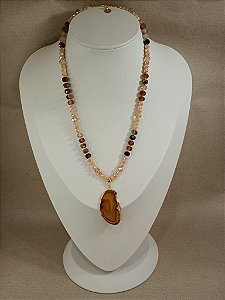 Colar de Pedra Natural Ágata Facetada com Pingente em ágata Marrom