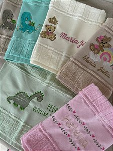 Toalha Bordada de Lavabo Personalizada com Nome